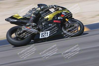media/Oct-01-2023-SoCal Trackdays (Sun) [[4c570cc352]]/Turn 14 Side (1135am)/